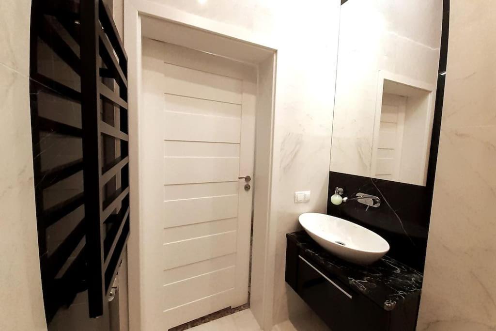 Luxury Apartment - Rakowicka 6 Kraków Eksteriør billede